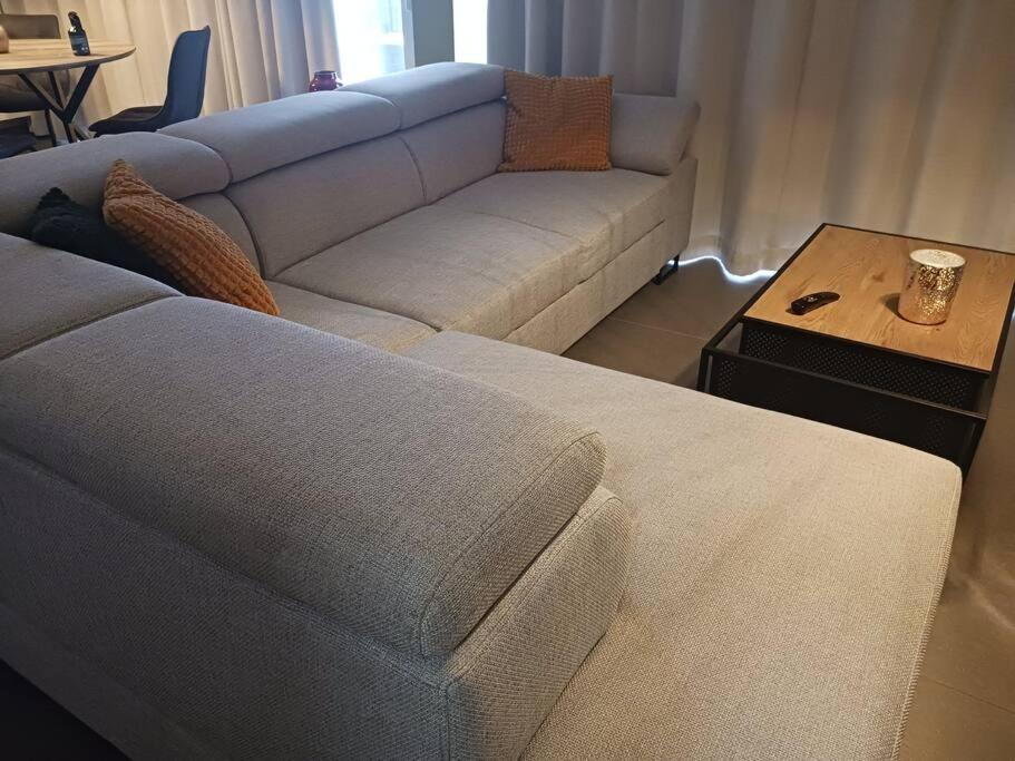 Jo Vlak Bij Zee Apartmán *